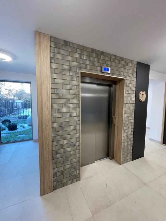 Apartament Smart Kamienica Grochow With Free Parking Βαρσοβία Εξωτερικό φωτογραφία